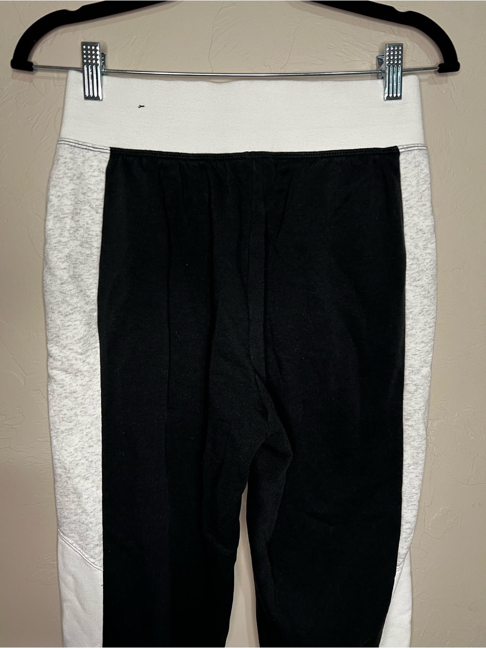 Nike Air Woman’s BB Black White Heather Colorblock HR Sweat Pant Jogger Pants - Picture 9 of 12